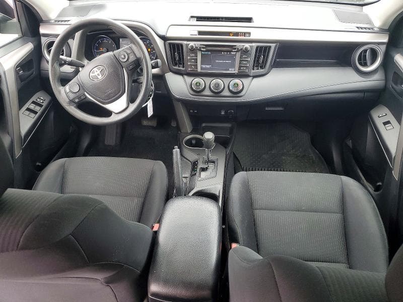 2017 TOYOTA RAV4 LE 8