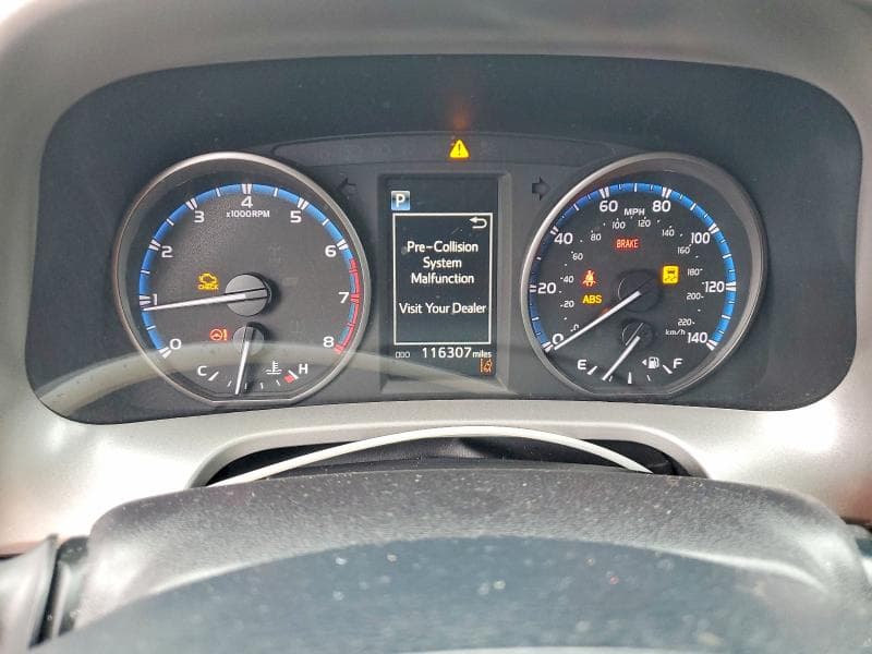 2017 TOYOTA RAV4 LE 9