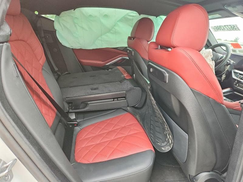 2026 BMW X6 XDRIVE40I 11