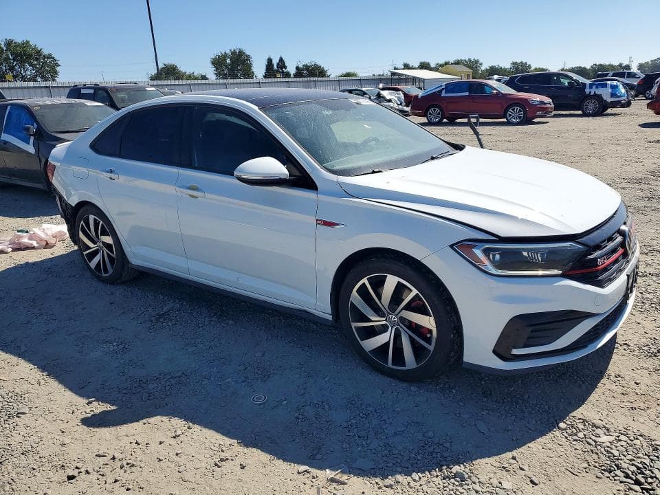 2020 VOLKSWAGEN JETTA GLI 4