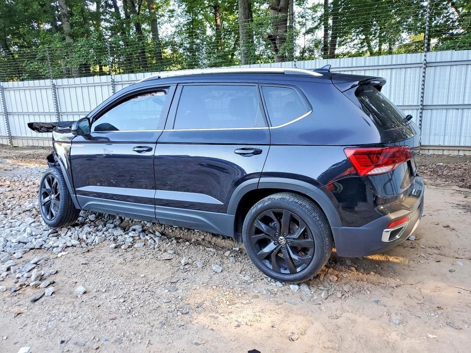 2024 VOLKSWAGEN TAOS SE 2