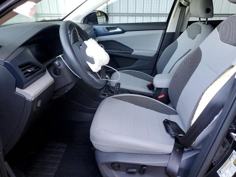 2024 VOLKSWAGEN TAOS SE 7