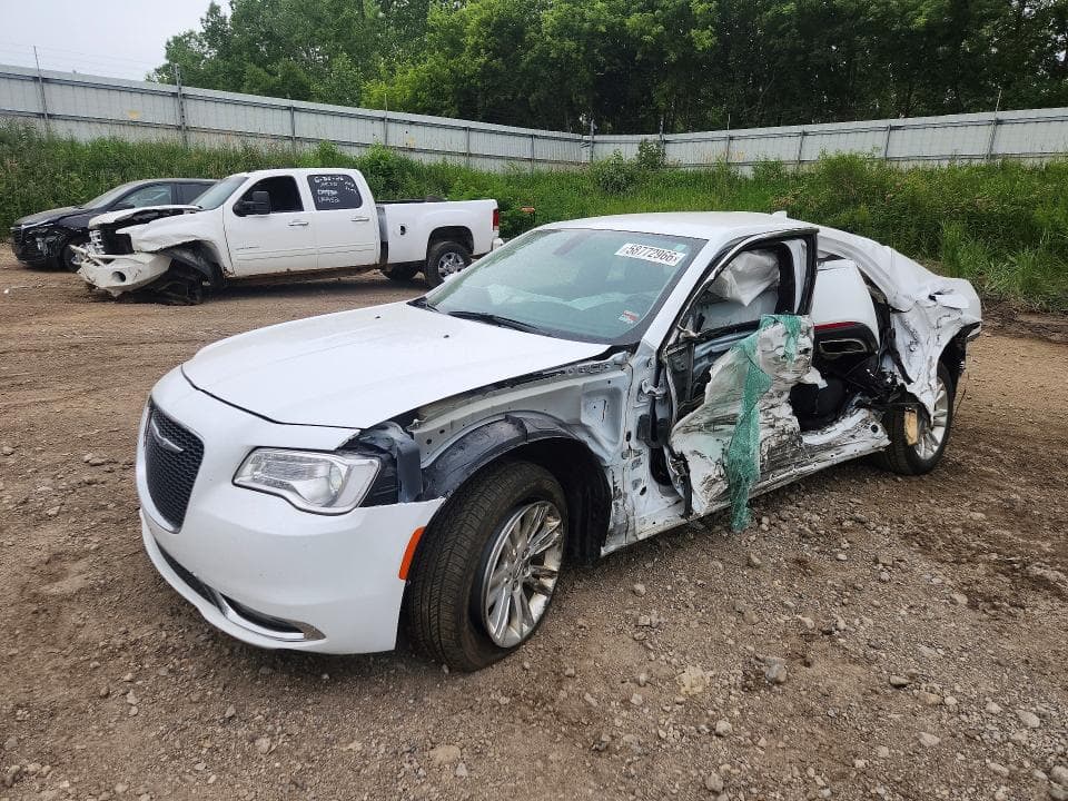 2020 CHRYSLER 300 TOURING TOURING - 1