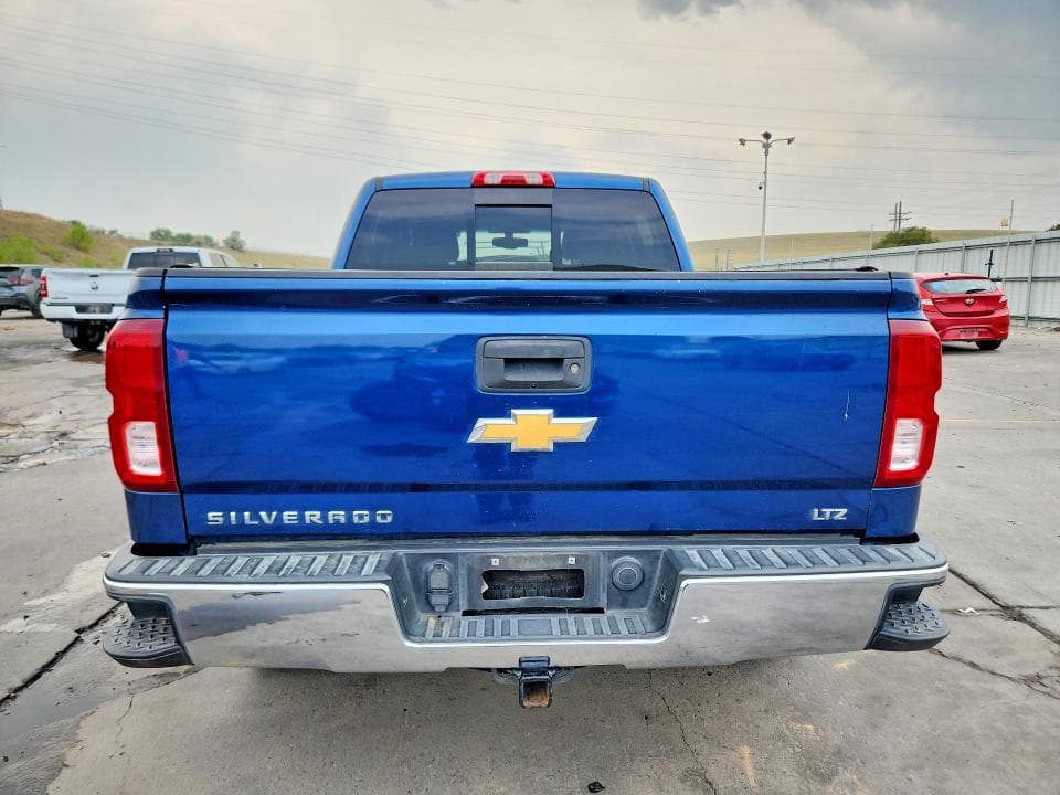 2017 CHEVROLET SILVERADO K1500 LTZ 6