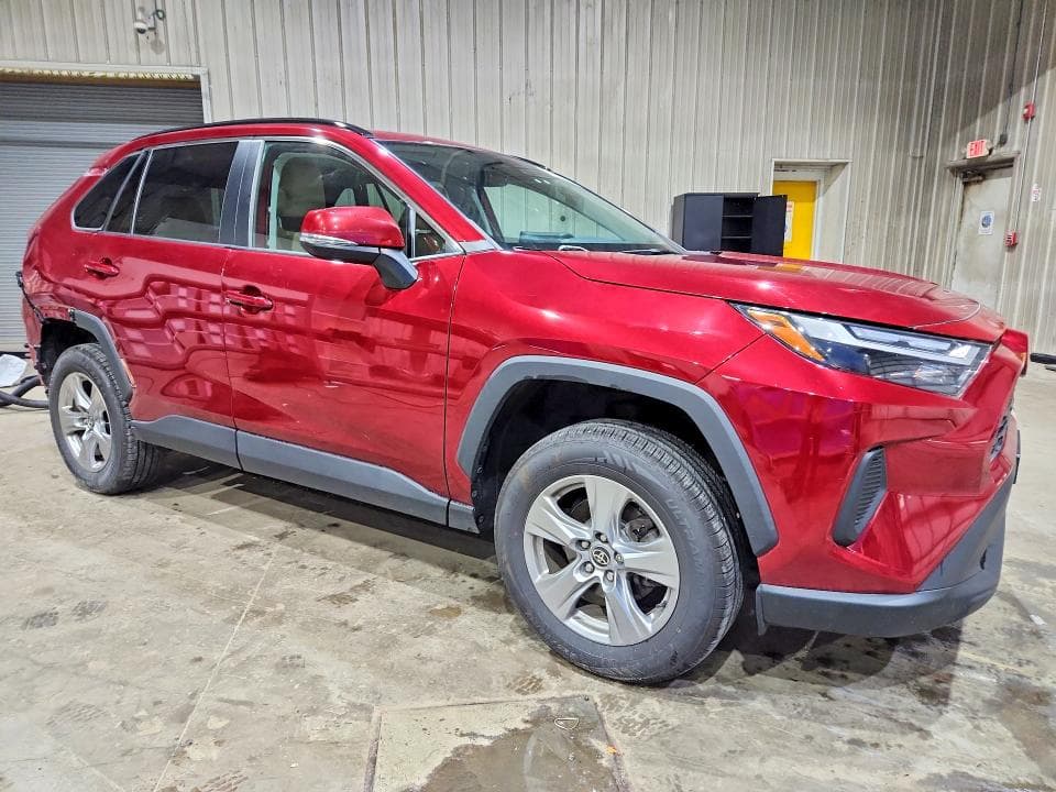2022 TOYOTA RAV4 XLE XLE 4