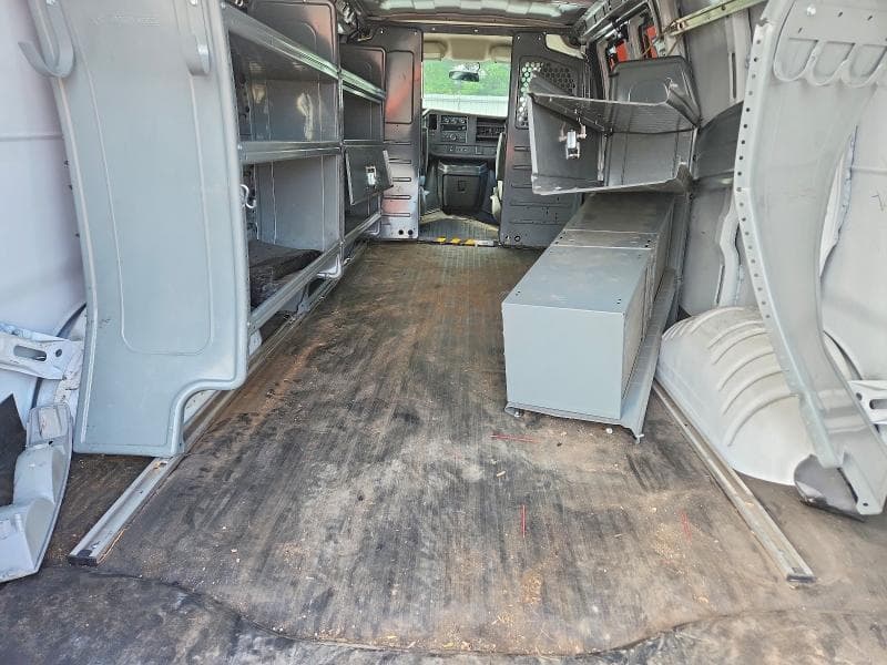 2023 CHEVROLET EXPRESS G3500 10