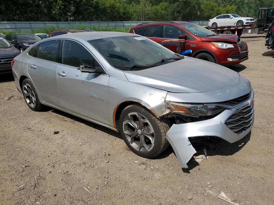 2020 CHEVROLET MALIBU LT 4