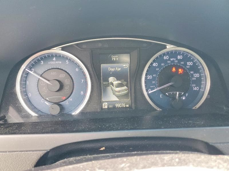 2017 TOYOTA CAMRY XLE XLE 9