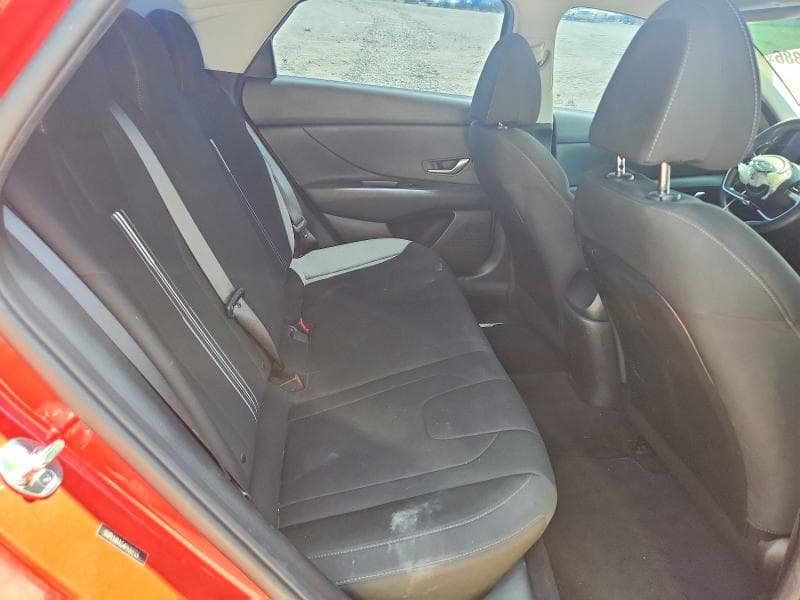 2023 HYUNDAI ELANTRA SEL 10