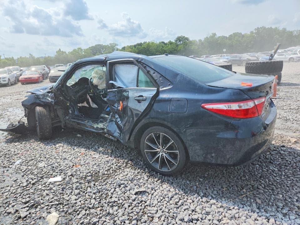 2017 TOYOTA CAMRY XSE 2