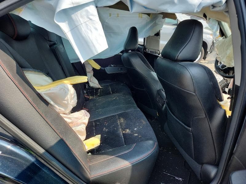 2017 TOYOTA CAMRY XSE 10