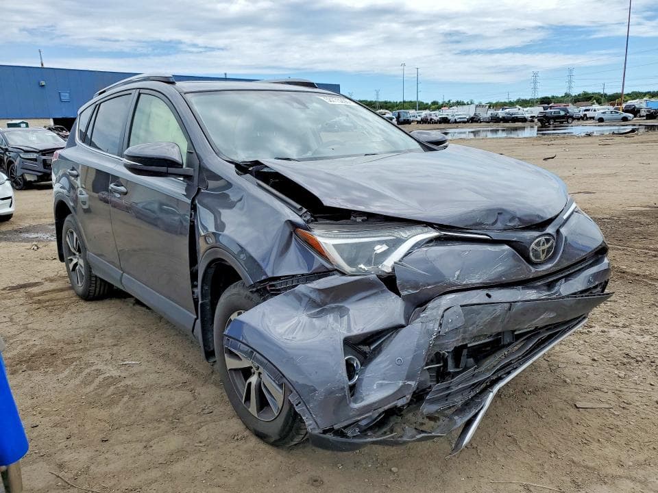 2018 TOYOTA RAV4 XLE XLE 4