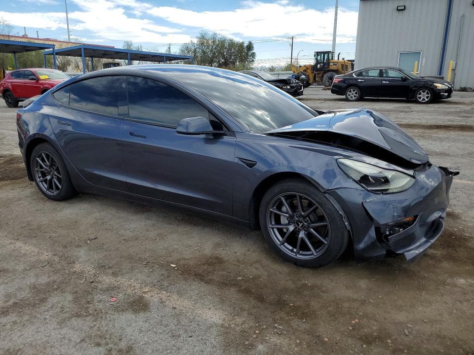 2023 TESLA MODEL 3 4