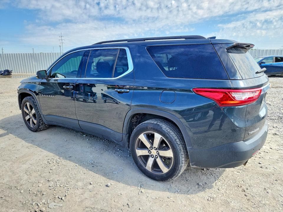 2021 CHEVROLET TRAVERSE LT 2