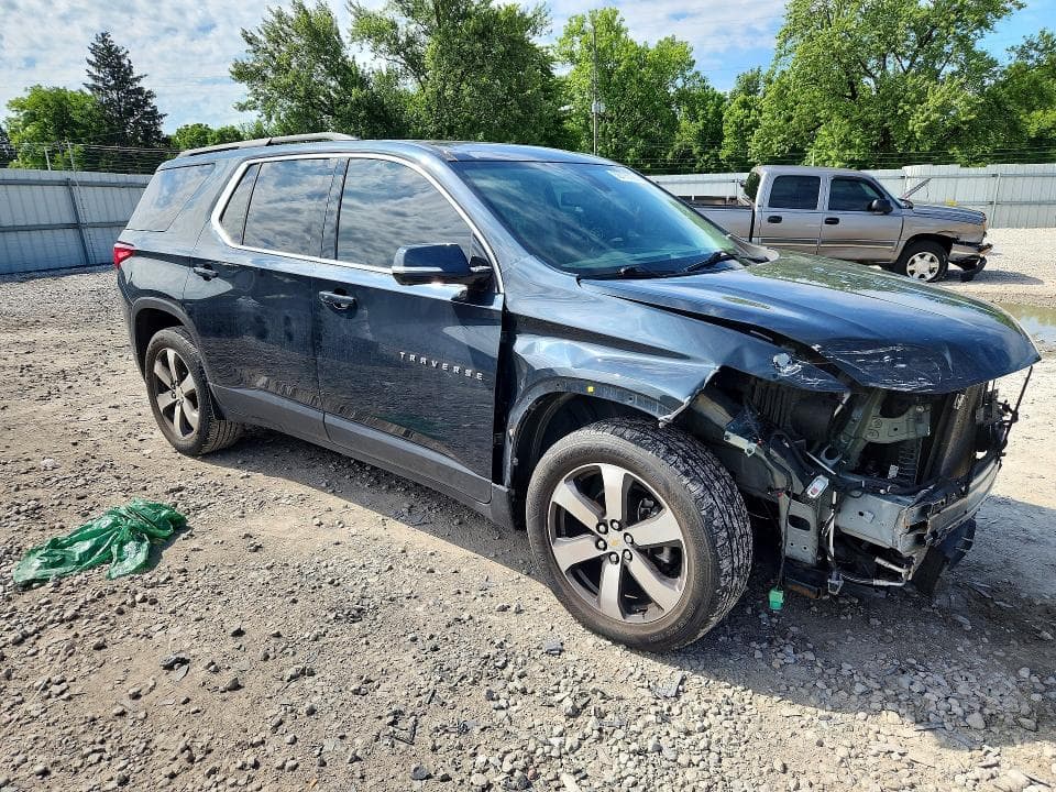 2021 CHEVROLET TRAVERSE LT 4