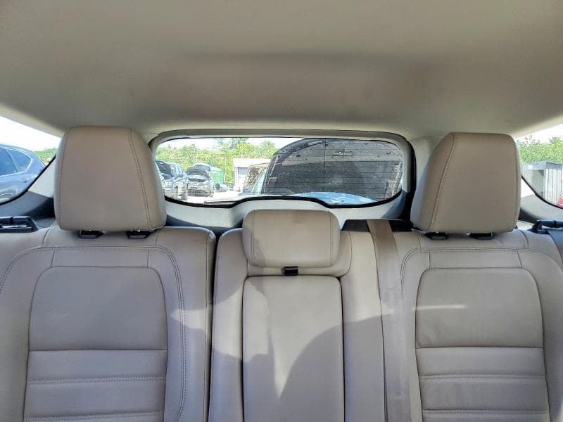2017 FORD ESCAPE TITANIUM 10