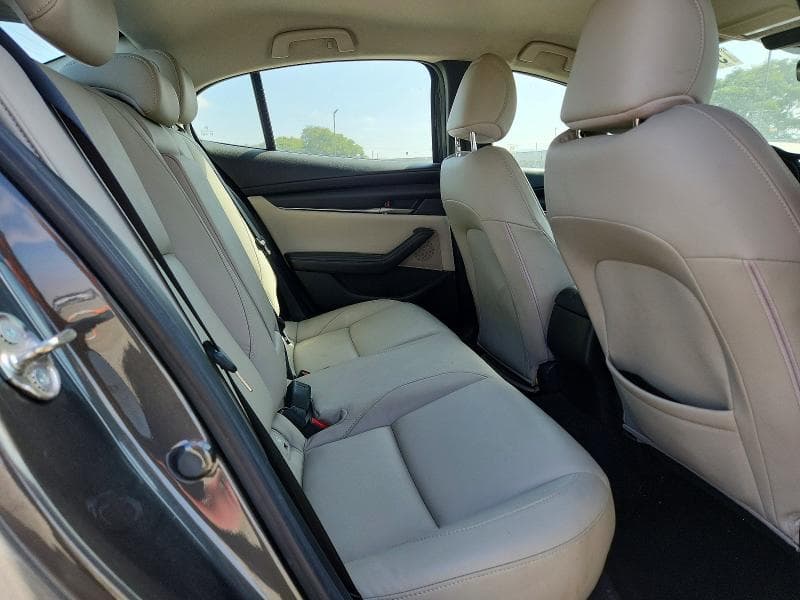 2020 MAZDA 3 SELECT 10