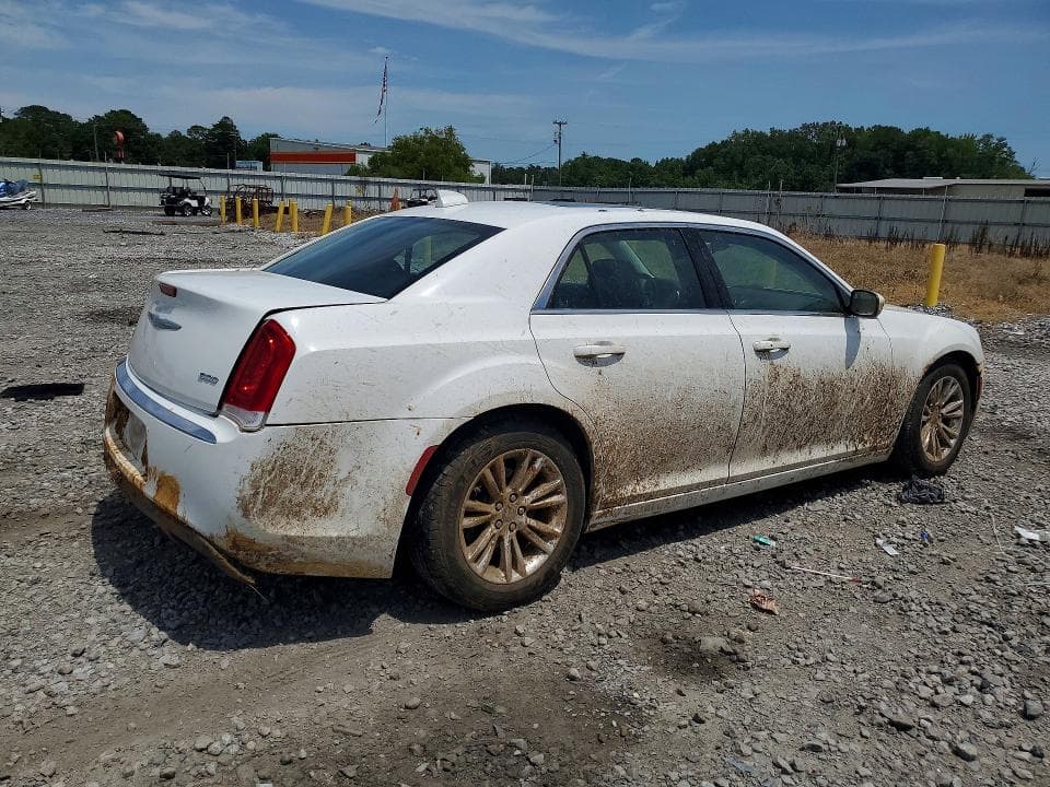2017 CHRYSLER 300 LIMITED 3