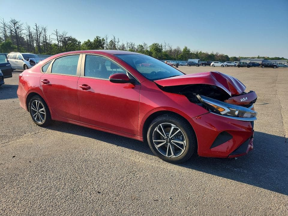 2023 KIA FORTE LXS 4