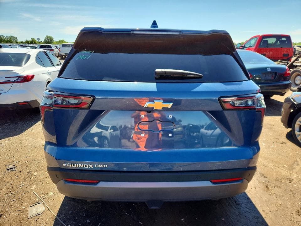 2026 CHEVROLET EQUINOX LT LT 6