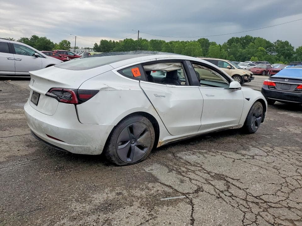 2020 TESLA MODEL 3 3