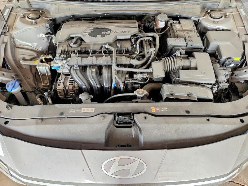 2025 HYUNDAI ELANTRA SE 11