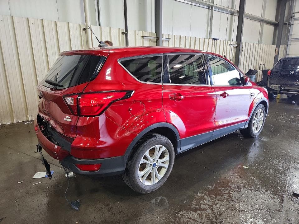 2019 FORD ESCAPE SE SE 3