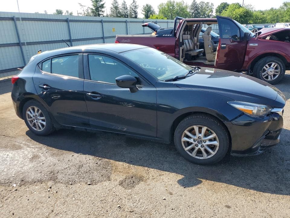 2017 MAZDA 3 SPORT 4
