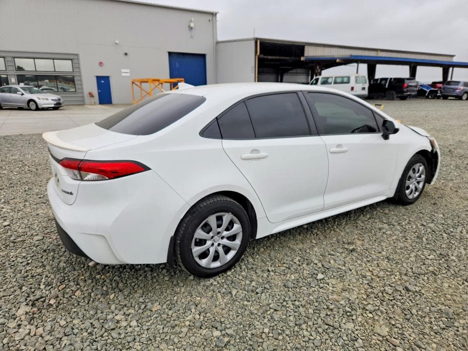2023 TOYOTA COROLLA HYBRID LE 3