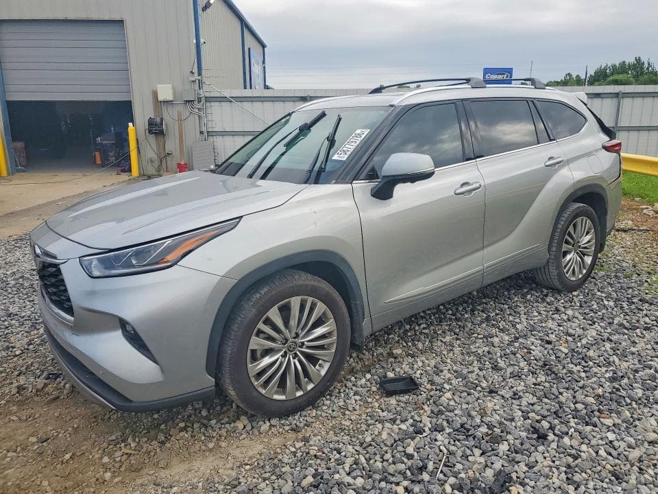 2023 TOYOTA HIGHLANDER PLATINUM - 1
