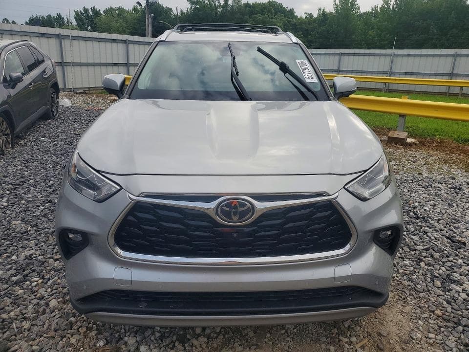 2023 TOYOTA HIGHLANDER PLATINUM 5