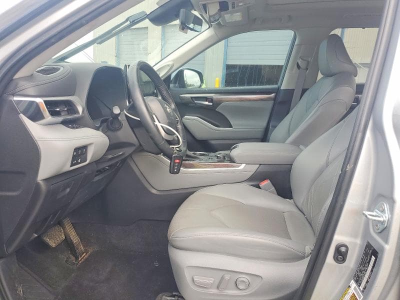 2023 TOYOTA HIGHLANDER PLATINUM 7