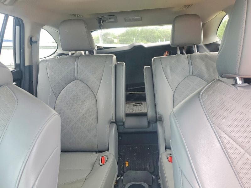 2023 TOYOTA HIGHLANDER PLATINUM 10