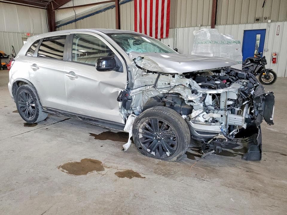 2021 MITSUBISHI OUTLANDER SPORT ES 4