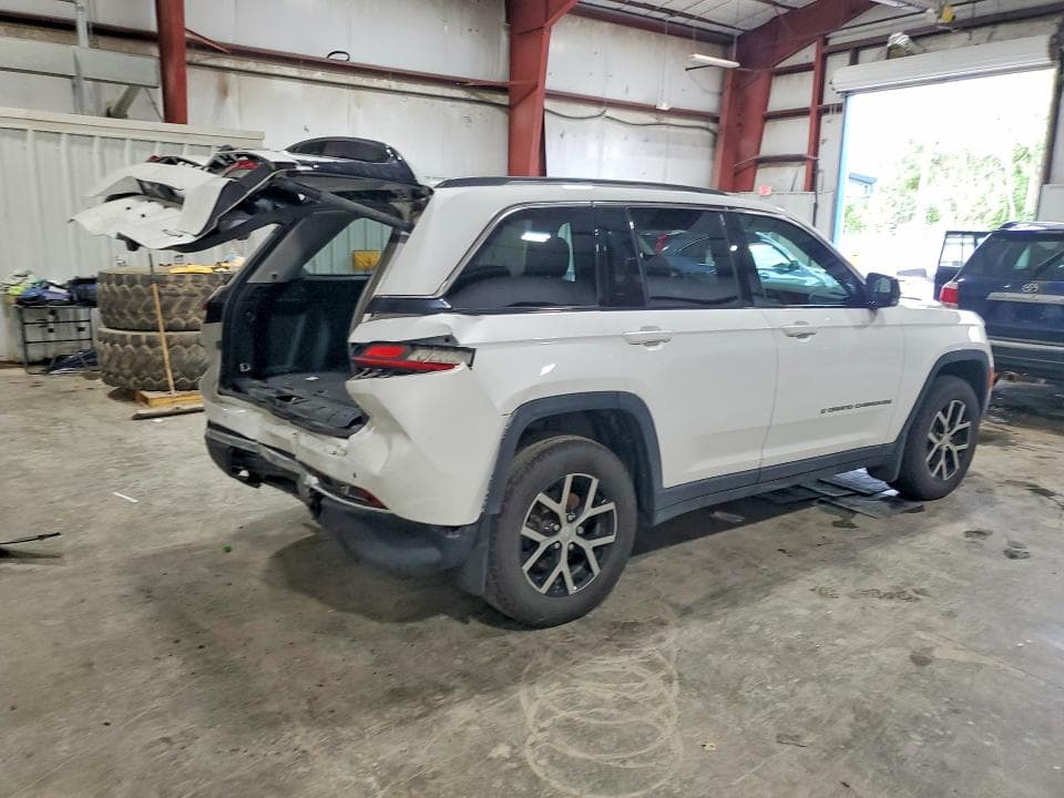 2023 JEEP GRAND CHEROKEE LIMITED 3