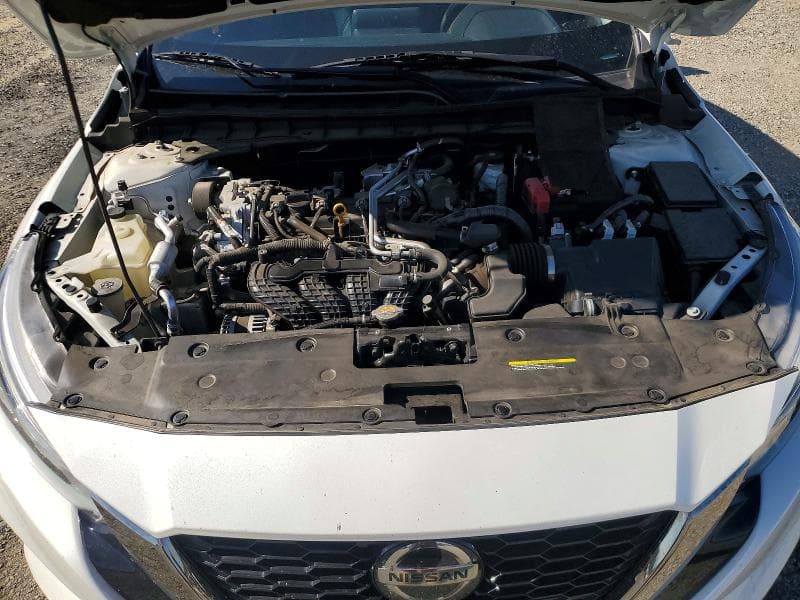 2021 NISSAN ALTIMA SR 11
