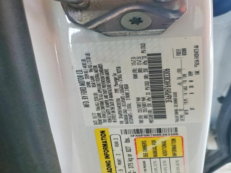 2017 FORD FUSION SE 12