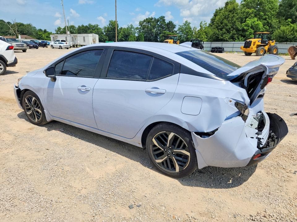2025 NISSAN VERSA SR 2
