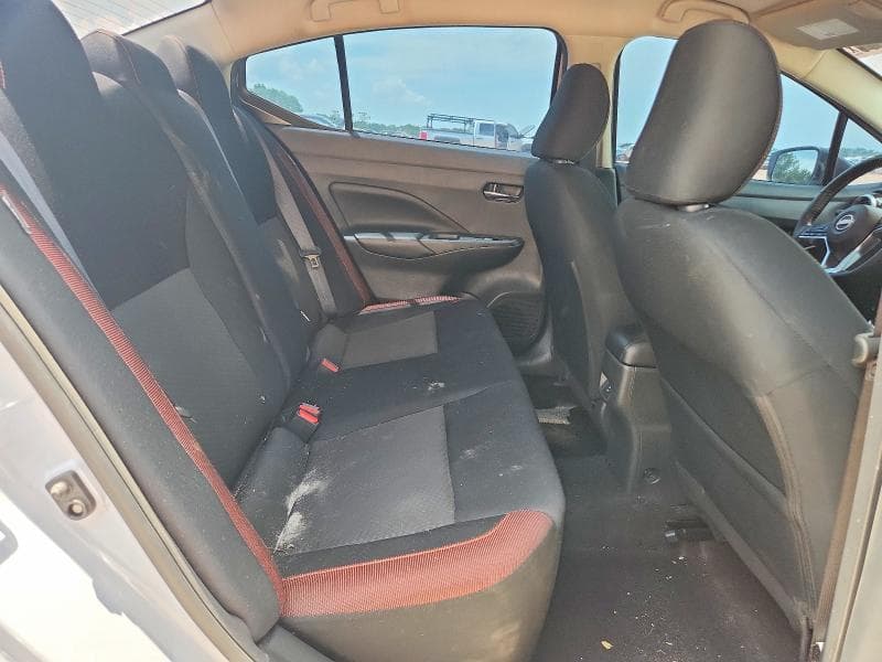 2025 NISSAN VERSA SR 10