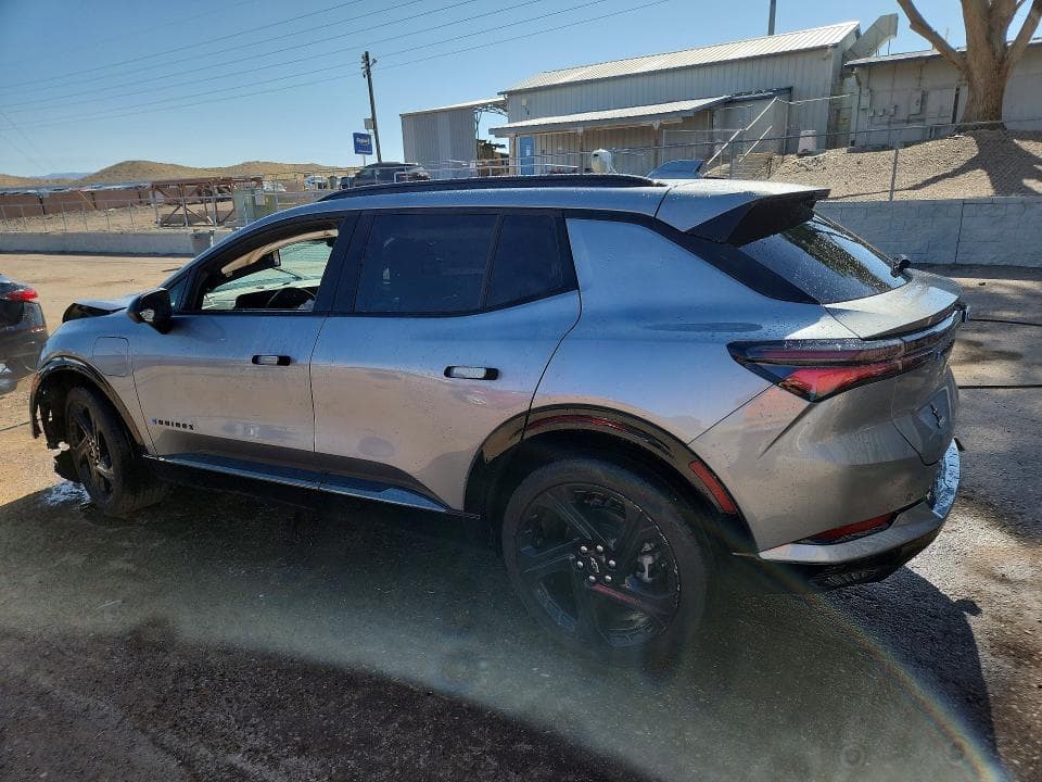 2025 CHEVROLET EQUINOX RS 2