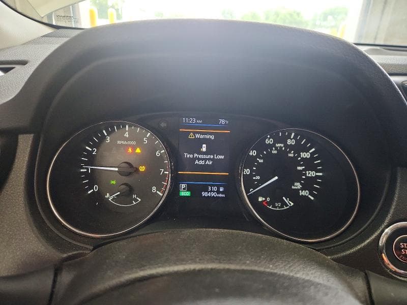 2019 NISSAN ROGUE SV 9