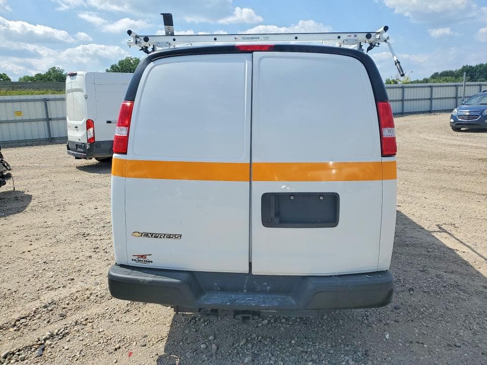 2025 CHEVROLET EXPRESS G2500 6