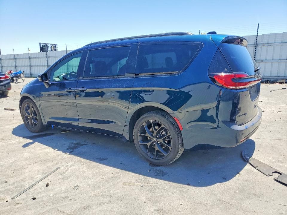 2025 CHRYSLER PACIFICA LIMITED 2