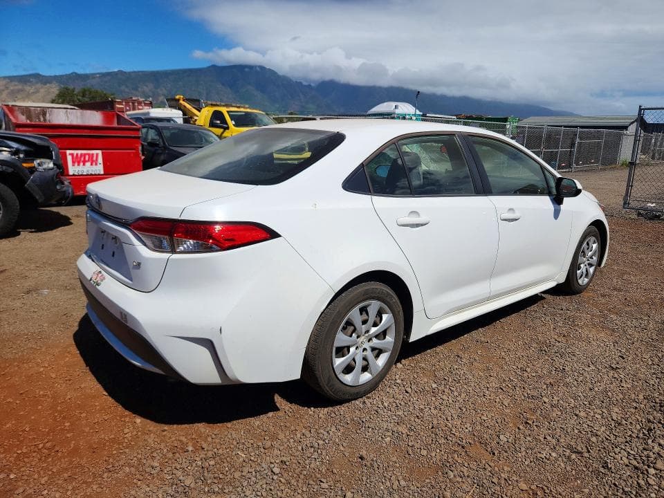 2022 TOYOTA COROLLA 3
