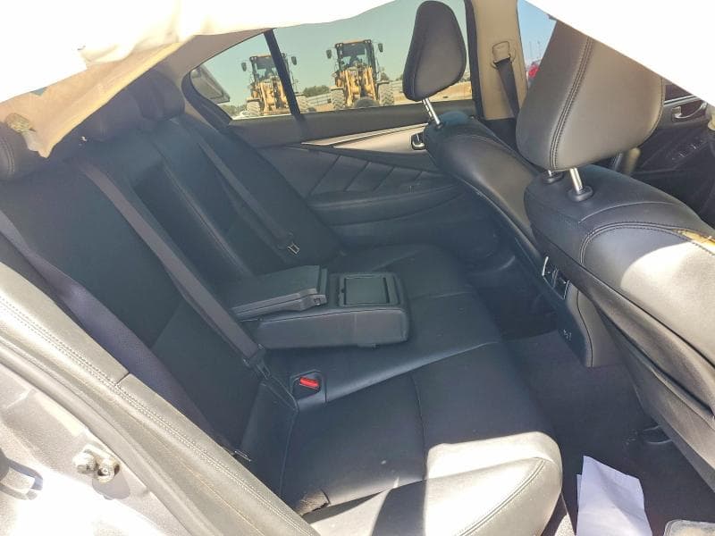 2021 INFINITI Q50 LUXE 10