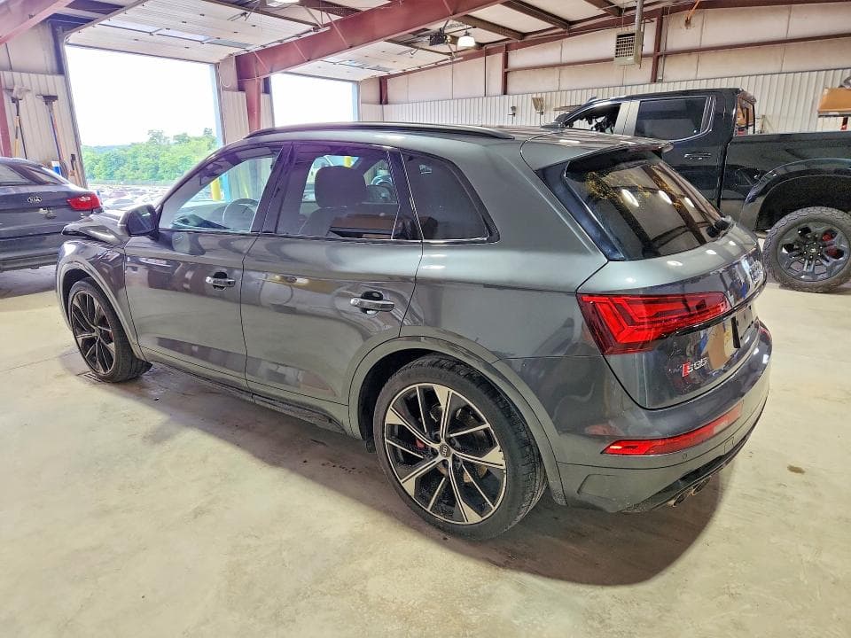 2023 AUDI SQ5 PREMIUM PLUS 2