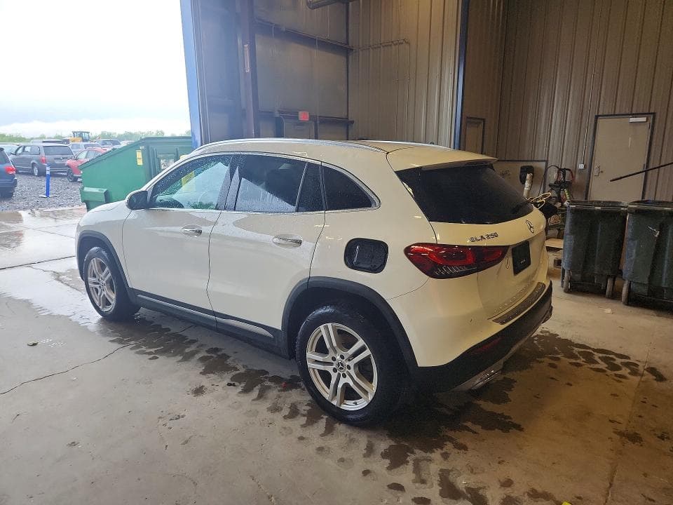 2023 MERCEDES-BENZ GLA 250 4MATIC 2