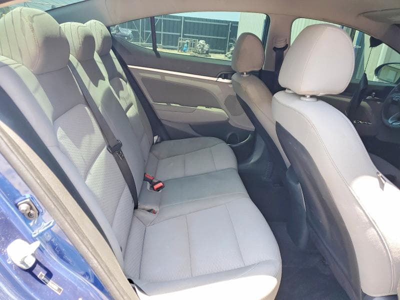 2020 HYUNDAI ELANTRA SEL 10