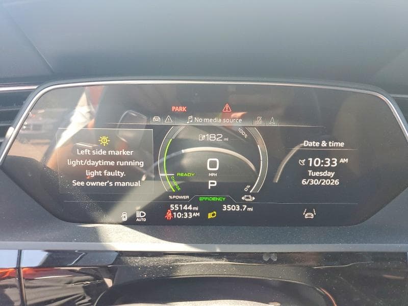 2023 AUDI E-TRON PREMIUM PLUS 9