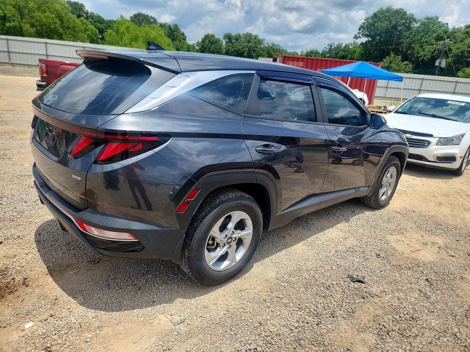 2023 HYUNDAI TUCSON SE 3